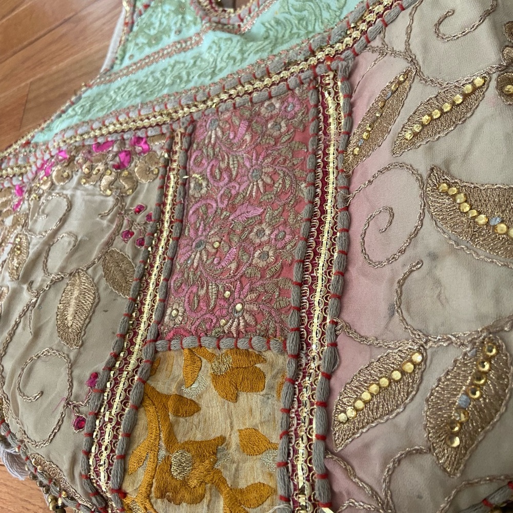 Embroidered Boho Chic Tote Bag - handmade from India - Picture 3 of 5